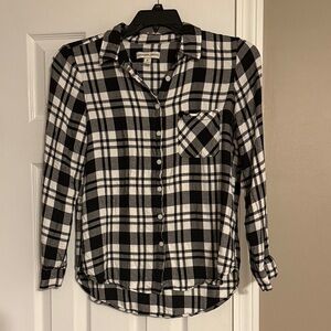 Black and White Plaid Button-Up Shirt